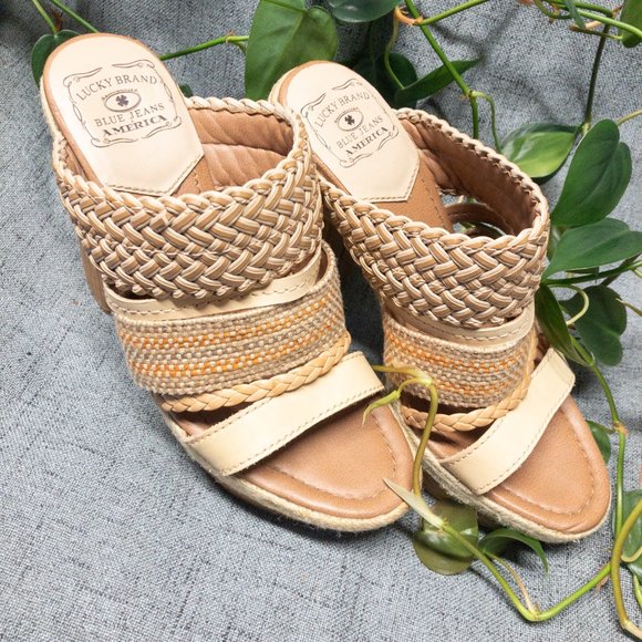 Lucky Brand Mika Heels! - Picture 3 of 6